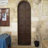 Una porticina in legno ci permette l�ingresso